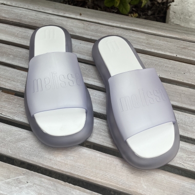 Melissa M Lover Plus Slide - Vidro Fosco/Branco